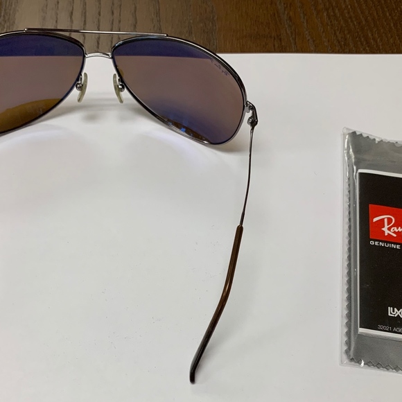 Ray-Ban Unisex Polarized Sunglasses - Picture 4 of 9